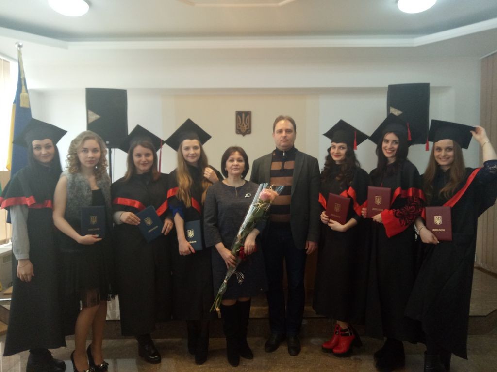 Урочисте вручення дипломів магістра студентам на факультеті української філології та соціальних наук