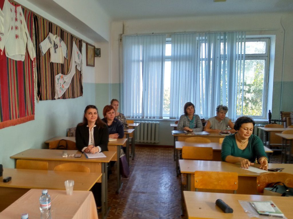 Розширене засідання кафедри української мови і літератури ІДГУ