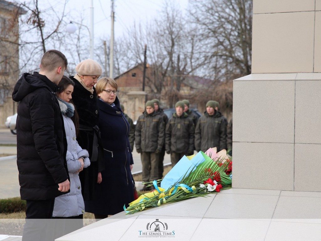 22 січня відбулась церемонія урочистого покладання квітів до пам’ятника Кобзарю на честь Дня Соборності України, в якій взяли участь представники ІДГУ