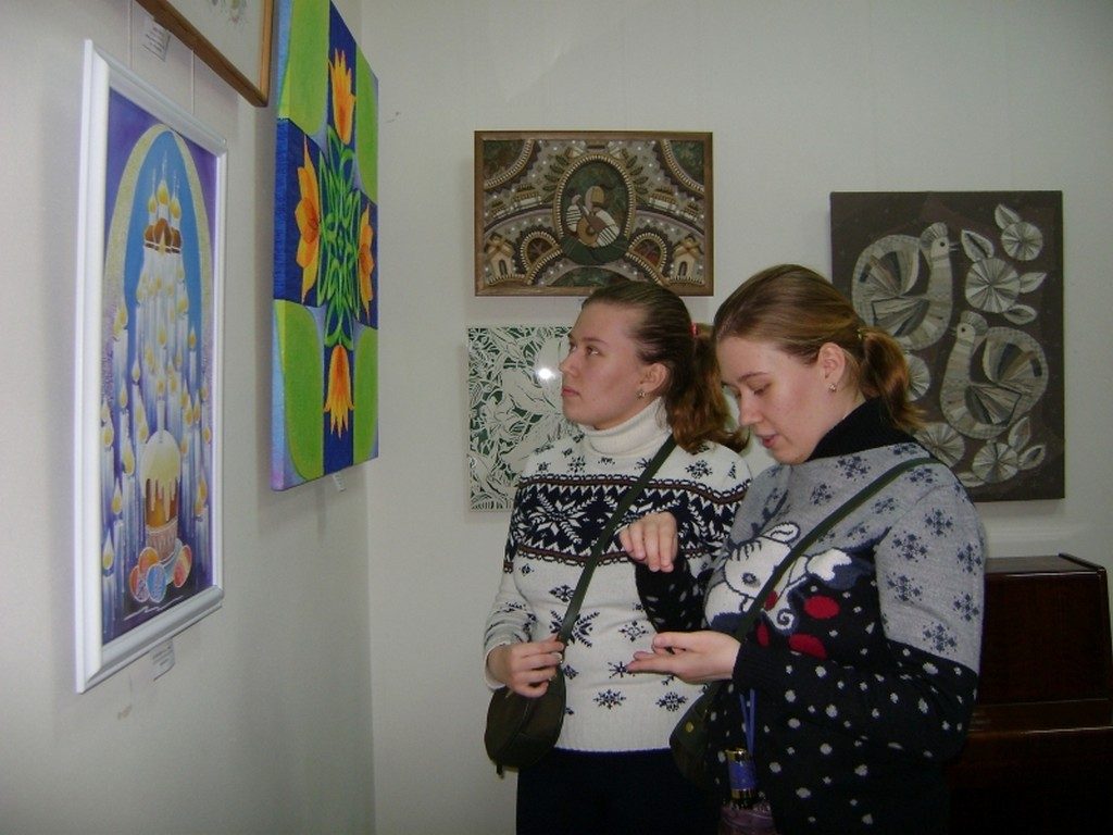 18 квітня в Ізмаїльській картинній галереї відбулося відкриття 18-ї Всеукраїнської виставки декоративно-прикладного мистецтва «Світ Божий як Великдень»