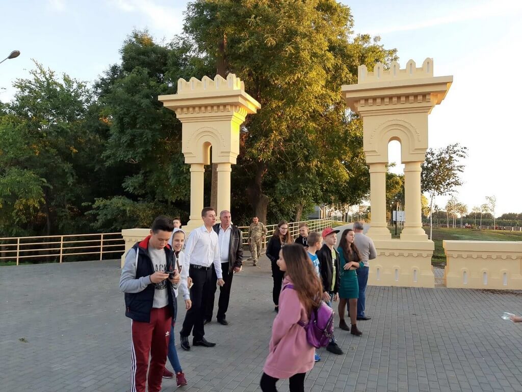 До  Дня Захисника України за сприяння Центру  громадянської освіти ІДГУ було організовано екскурсію містом Ізмаїл для кадетів з Білоцерківської гімназії