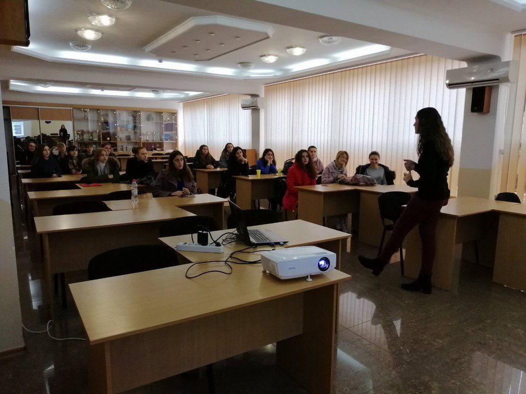 28 листопада на базі Ізмаїльського державного гуманітарного університету відбулась зустріч студентів з Неллі Петлик, Outreach Coordinator at Education USA Kyiv